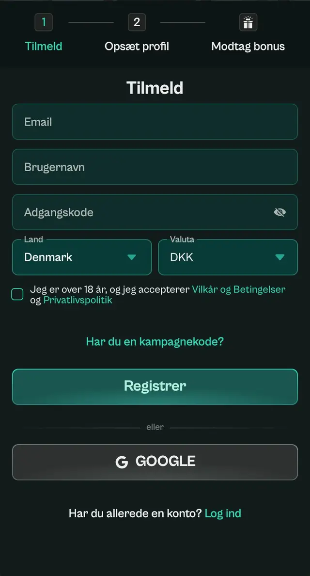Første tilmeldingstrin med Email, Brugernavn, Adgangskode, Land Denmark, Valuta DKK, knappen Registrer og GOOGLE